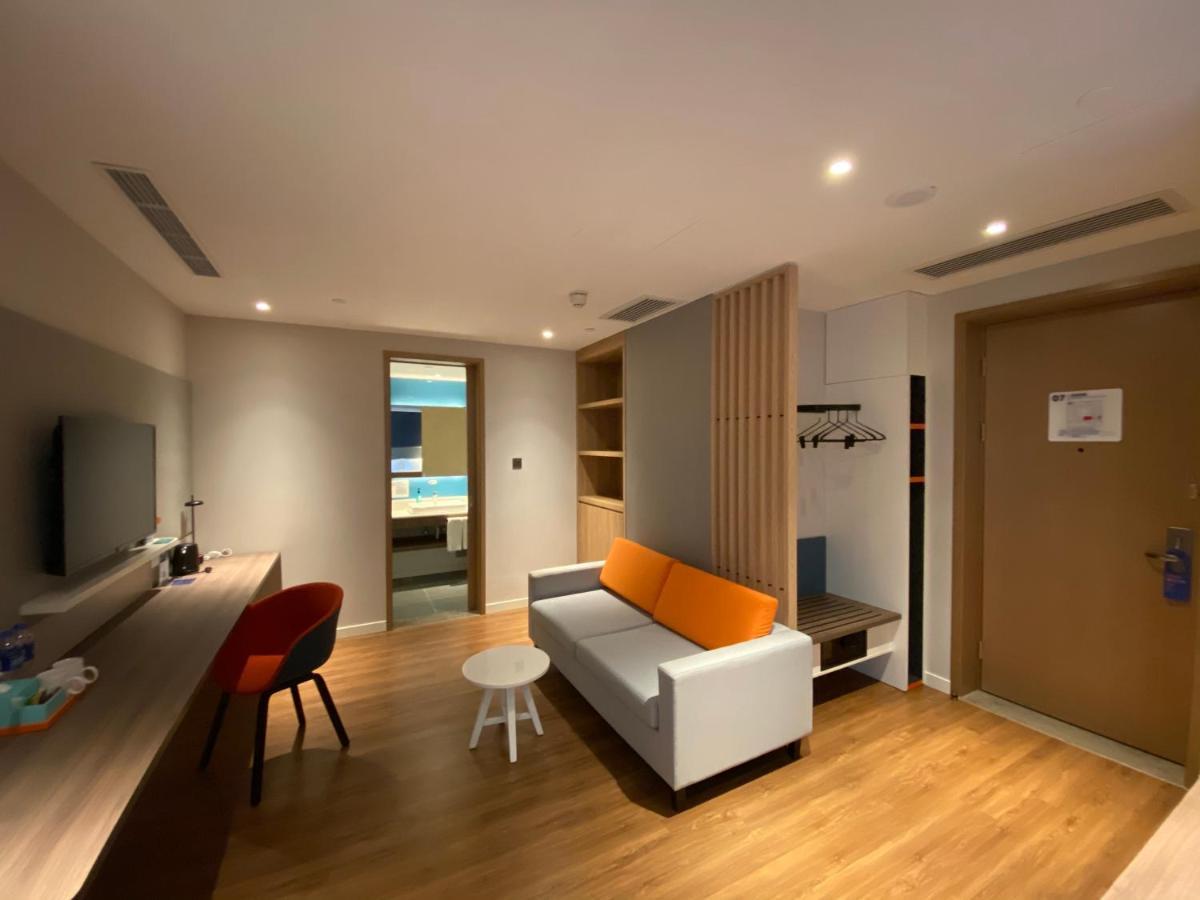 Holiday Inn Express Shanghai Hongqiao North By Ihg Fengbang Экстерьер фото