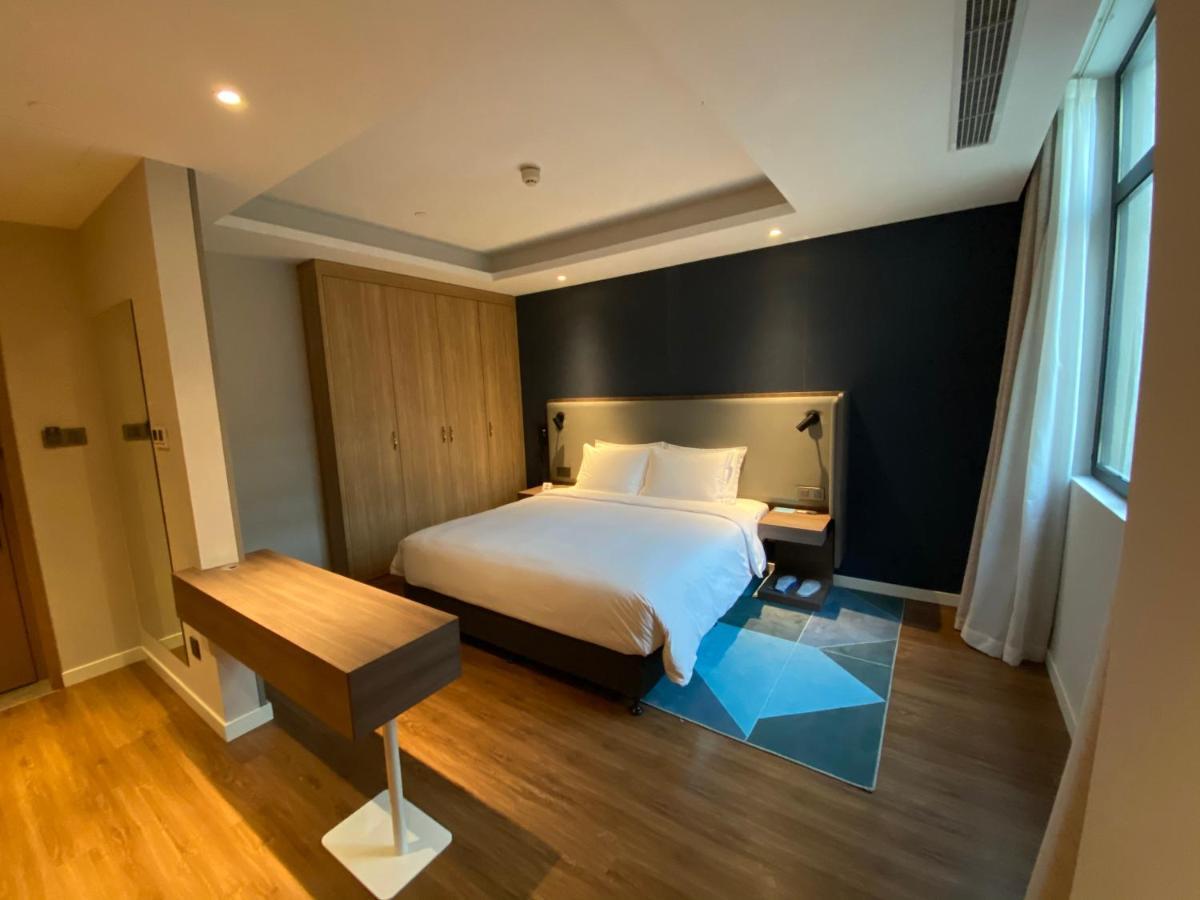 Holiday Inn Express Shanghai Hongqiao North By Ihg Fengbang Экстерьер фото
